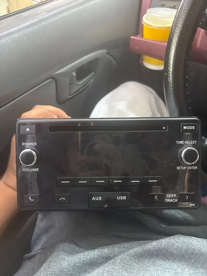 مسجل يحيى شغال ولا يشكي من شي 0