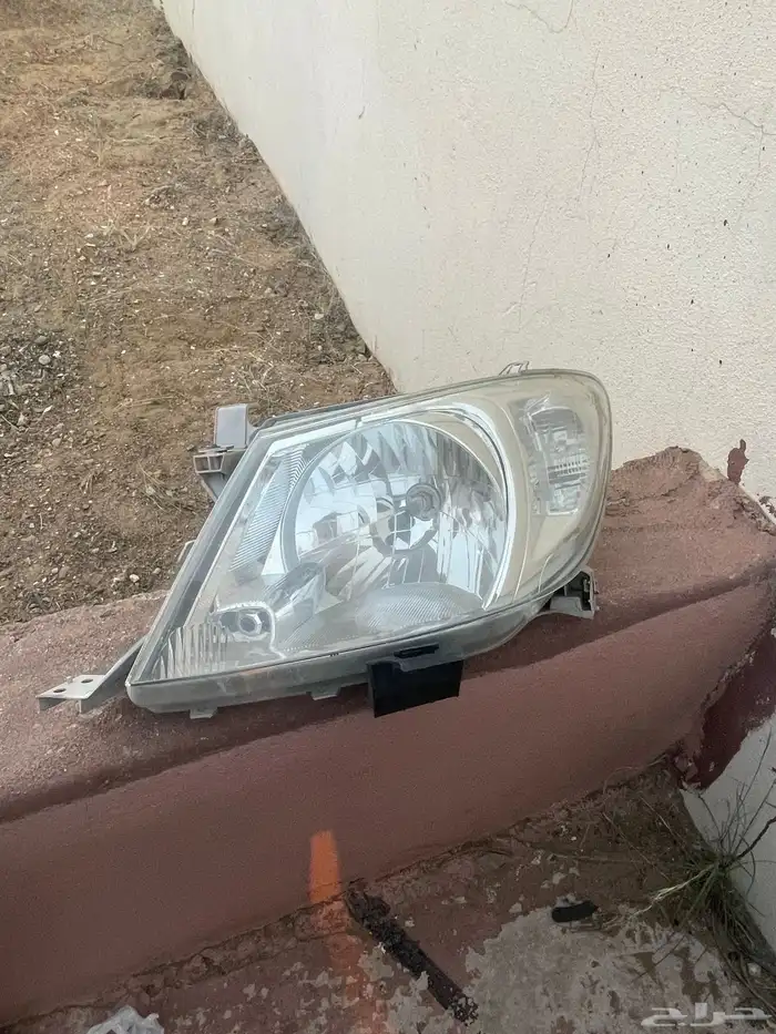 قطع غيار هايلكسس داخليه وخارجيه من 2006 إلا 2015 10