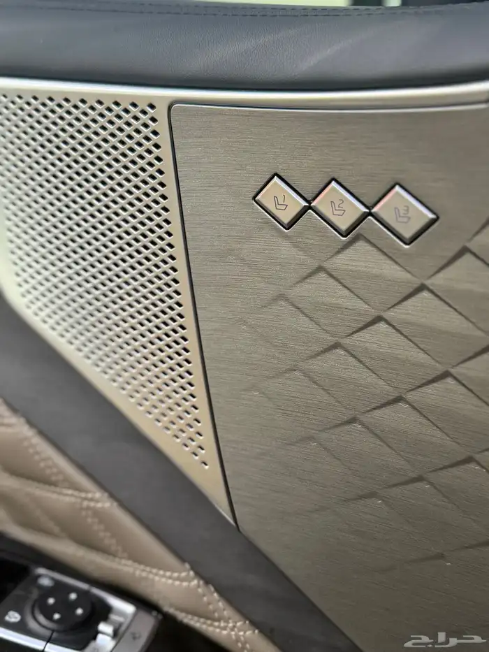 كيا k8 موديل 2022 18