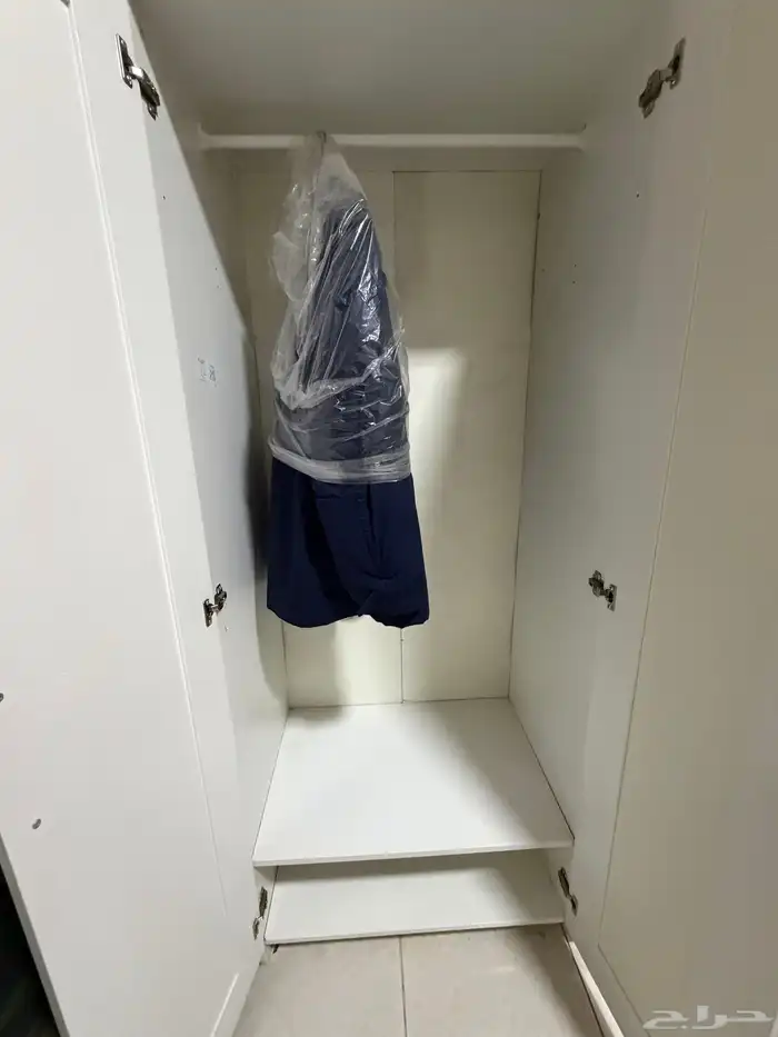 دولاب ملابس 1