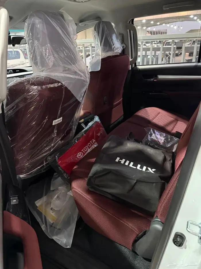 هايلوكس 2025 فل كامل دبل بنزين توماتيك غمارتين 6