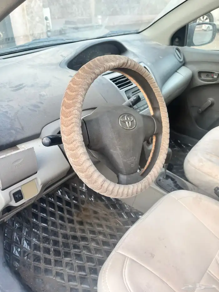 للبيع يارس 2013 2