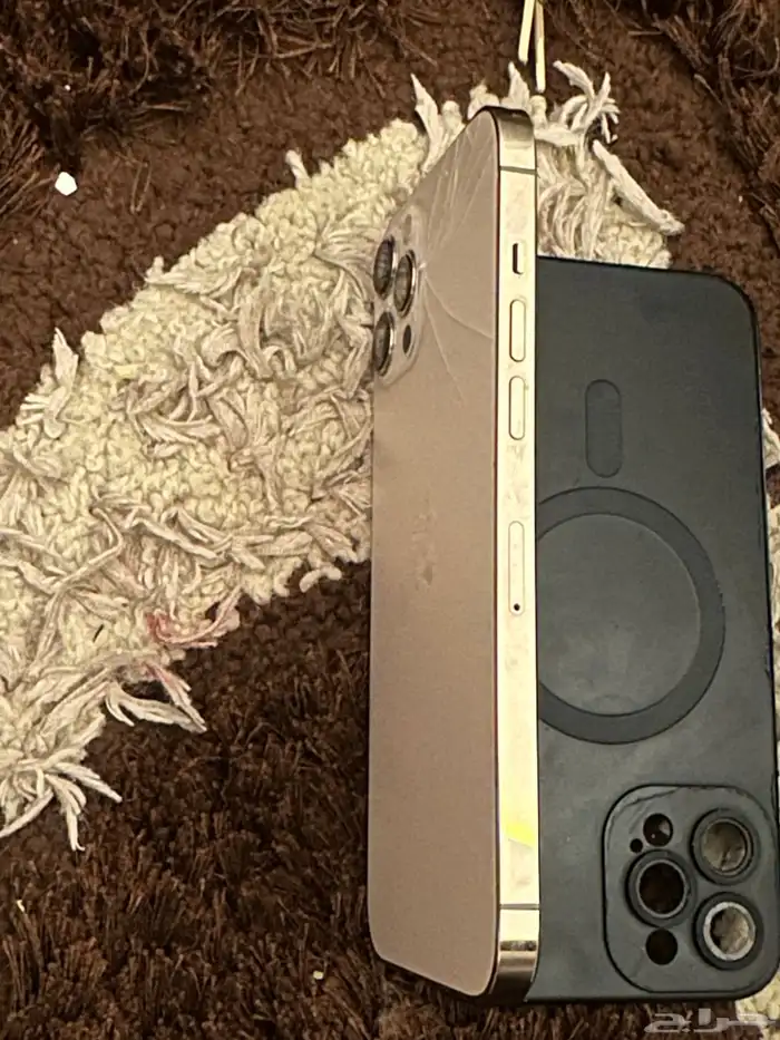 ايفون 12 برو ماكس 3