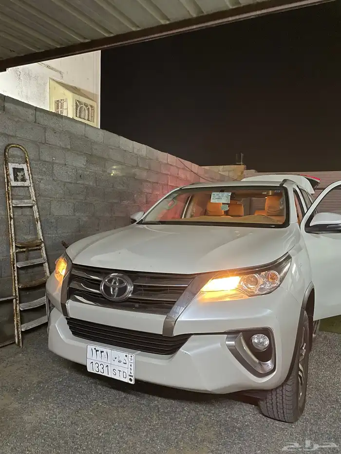 فورتشنر 2019. للبيع السوم 77 0