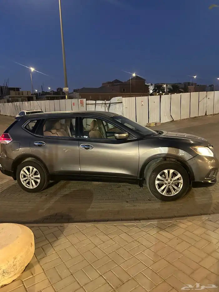 نيسان اكس تريل 2016 البيع مستعجل لاعلى سعر 6