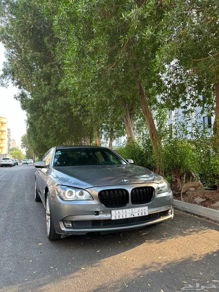 بي ام دبليو 730Li 1