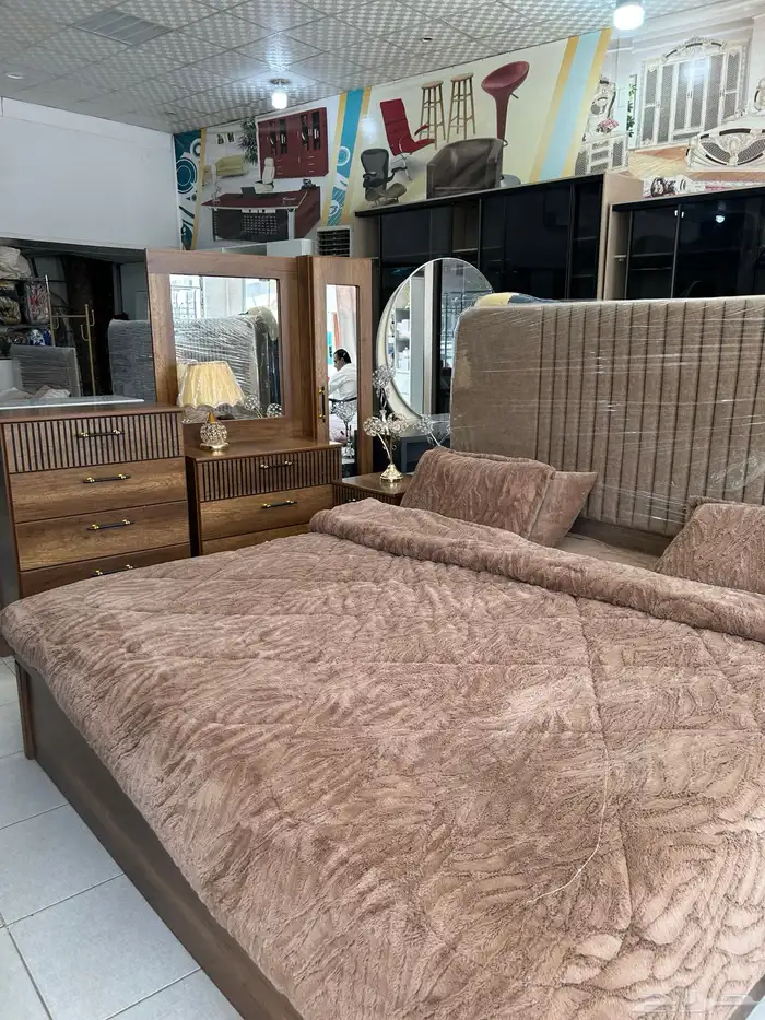 كل شي موحد عندنا من غرف الي مطابخ 17