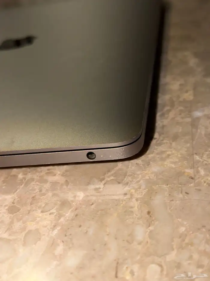 MacBook Pro 13-inch (2020  Touch Bar) 7