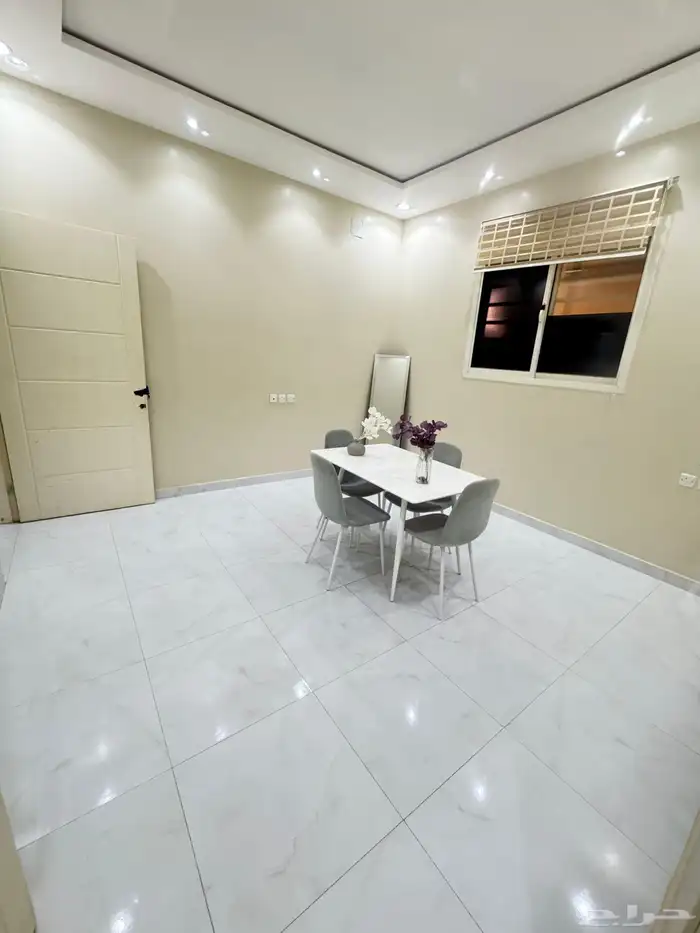 شقق للإيجار 20