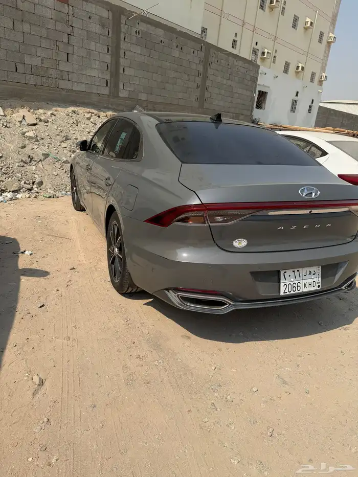 أزيرا موديل 2021 للبيع 2