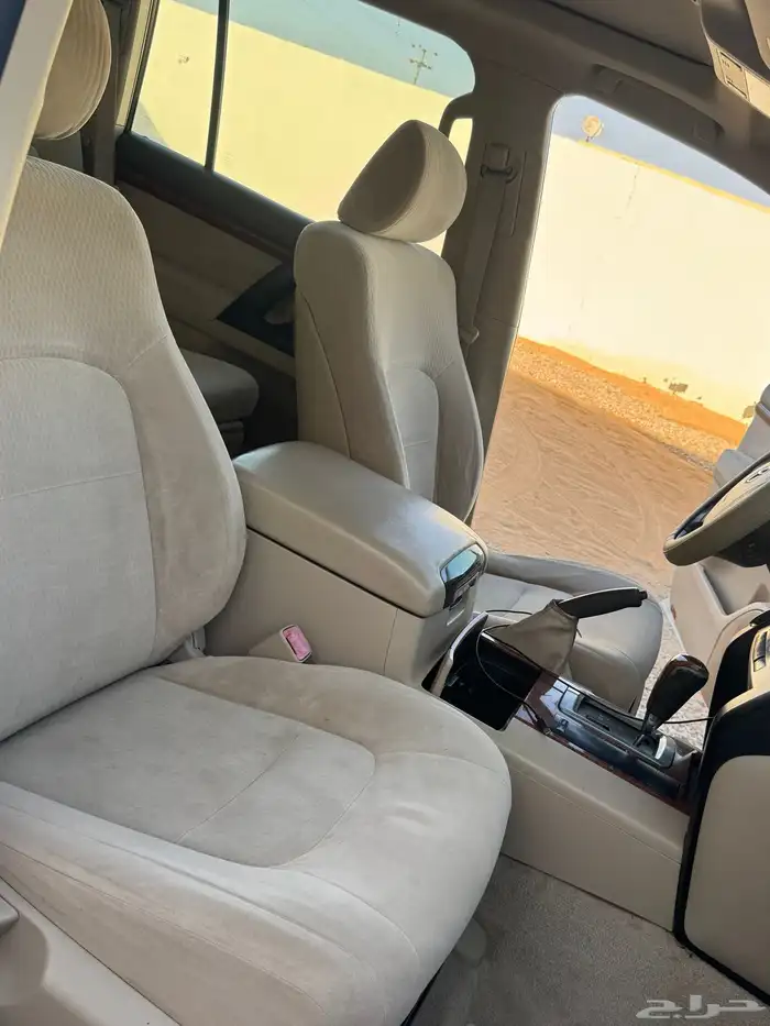 جيب لاندكروز 2014 فل كامل 22