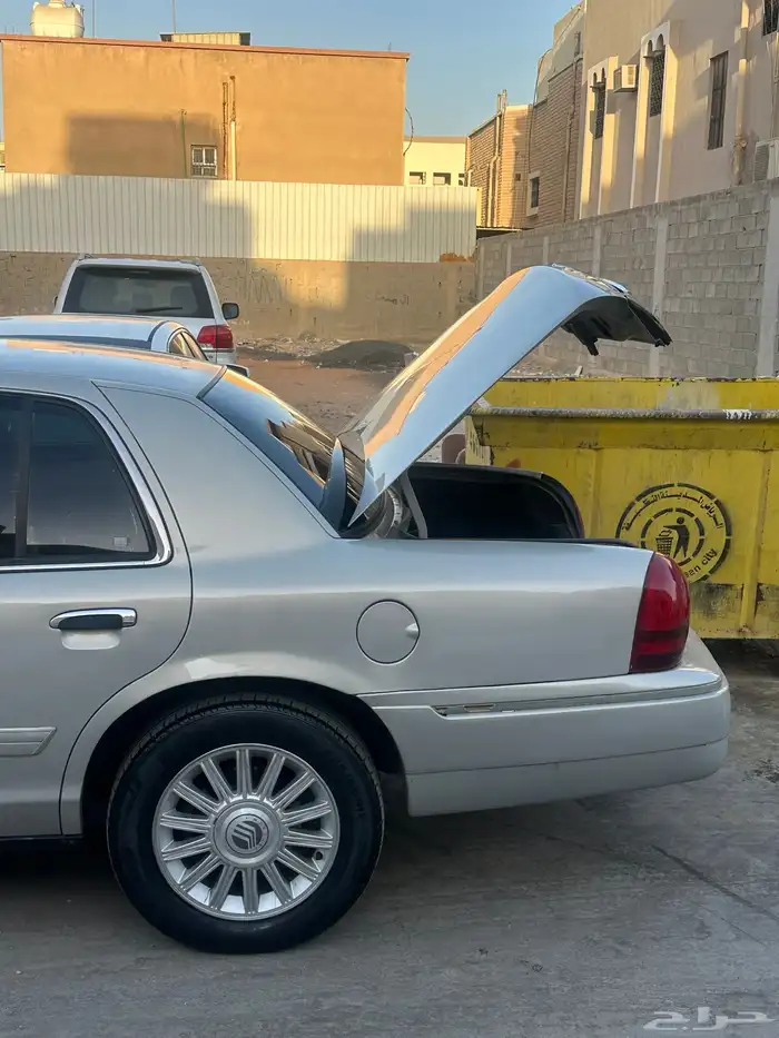 فورد ماركيز 2011 9