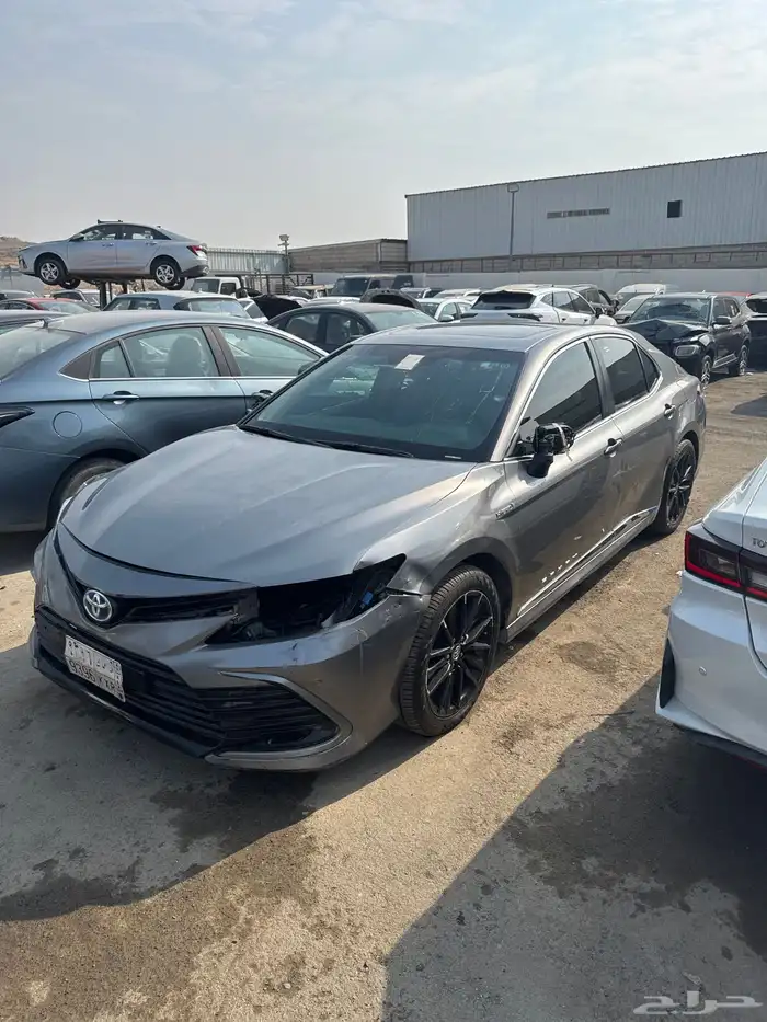 سيارات مصدومه 32