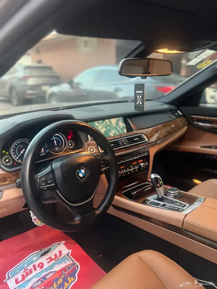 بي ام دبليو 2015 فل كامل 730 نظيف 5