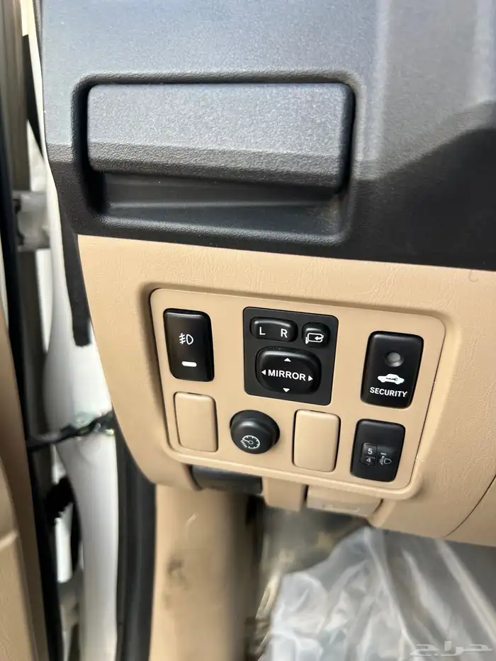 للبيع فورتشنر 2015 مخزن 4 سلندر تماتيك سعودي 34