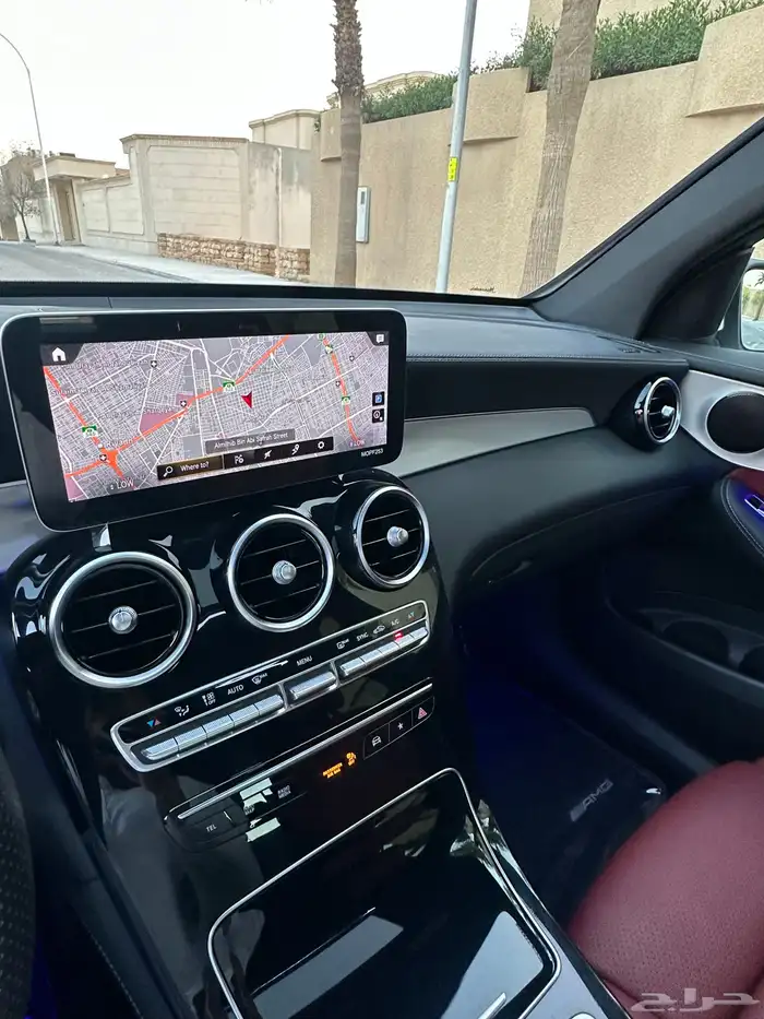 مرسيدس GLC200 كوب بحاله الوكاله ماشي 47 الف فقط 31