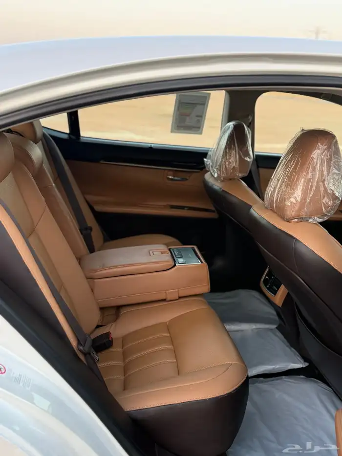 لكزس 2017 ممشى قليل 13