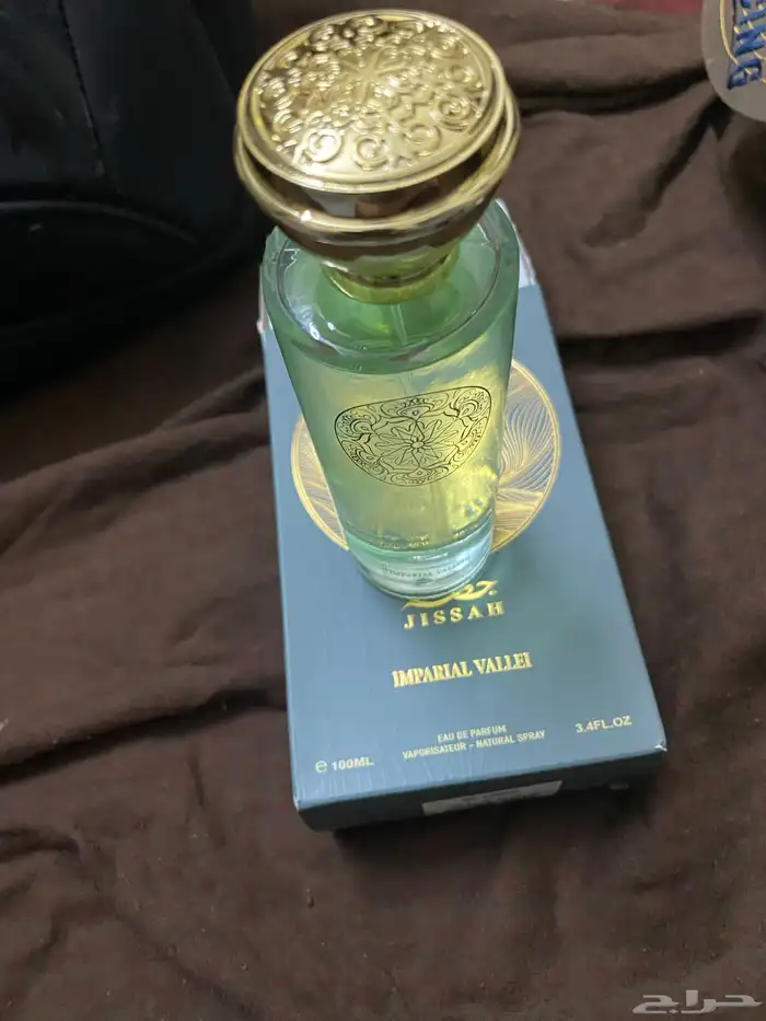 ثلاثة أصناف عطور 1