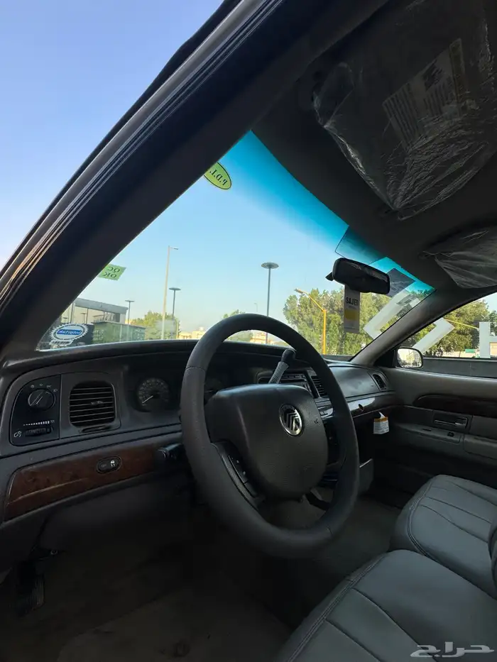 للبيع فورد جراند ماركيز 2010 فل كامل امريكي 25