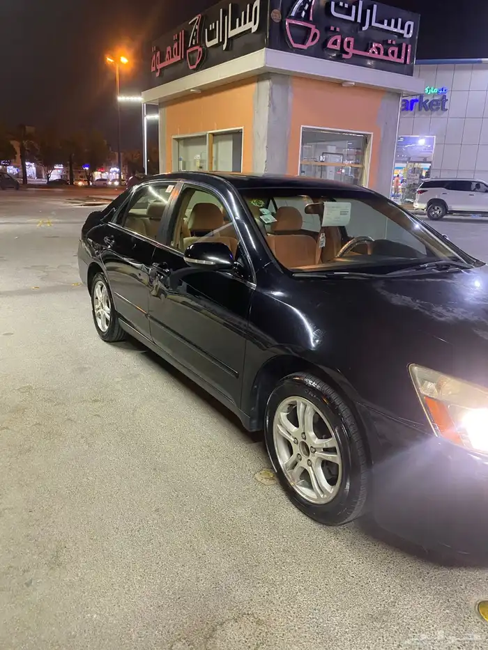 بيع هوندا اكورد 2007 3