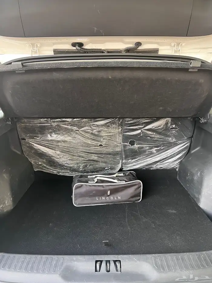 فورد تيريتوري تيتانيوم 2023 11