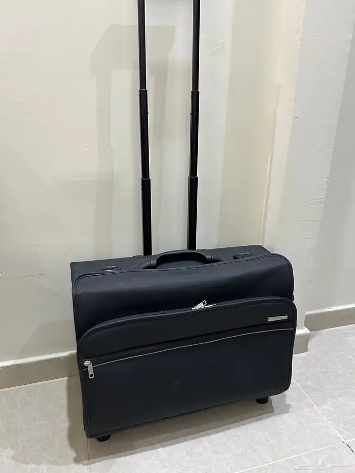 مجموعة شنط ديلسي delsey صناعه فرنسيه vintage 0