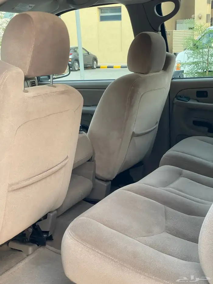 GMC سوبربان 2004 مخزن 62