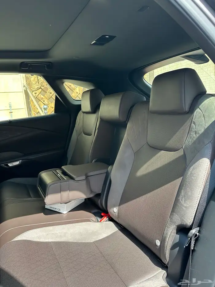 لكزس RX350 BB فل 2023 8