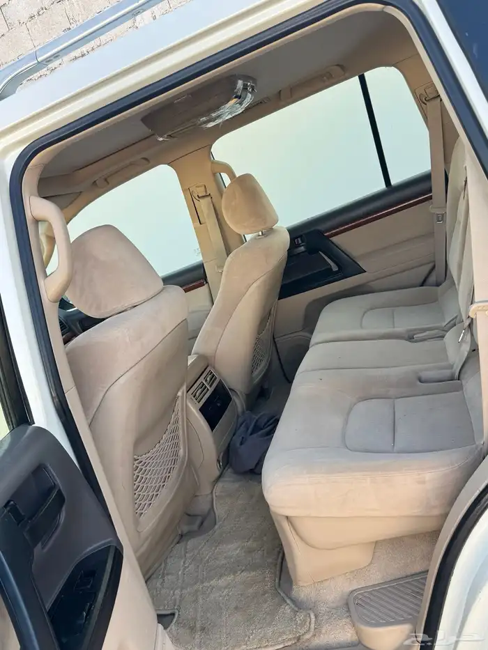 جيب لاندكروز 2014 فل كامل 20