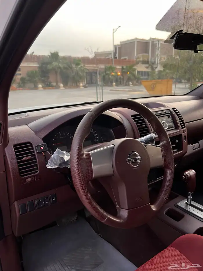 نيسان نافارا 6