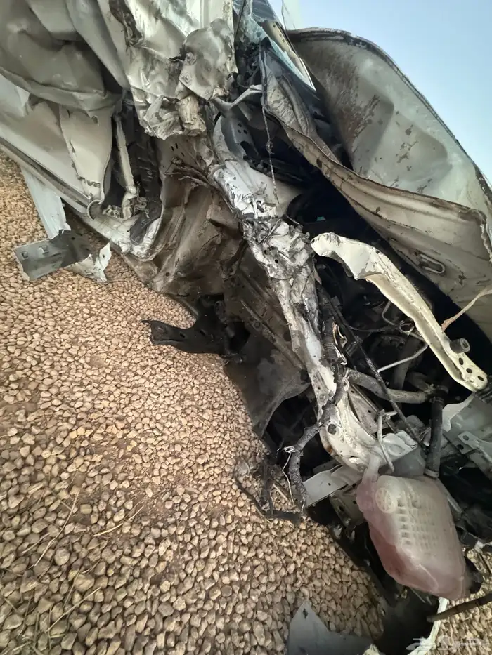 كورولا 2023 فل كامل ماكينة كبيرة تشليح 1