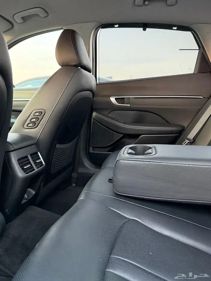 سوناتا 2022 ديجتال اعلا مواصفات بدون بنورما وكاله للبيع 12