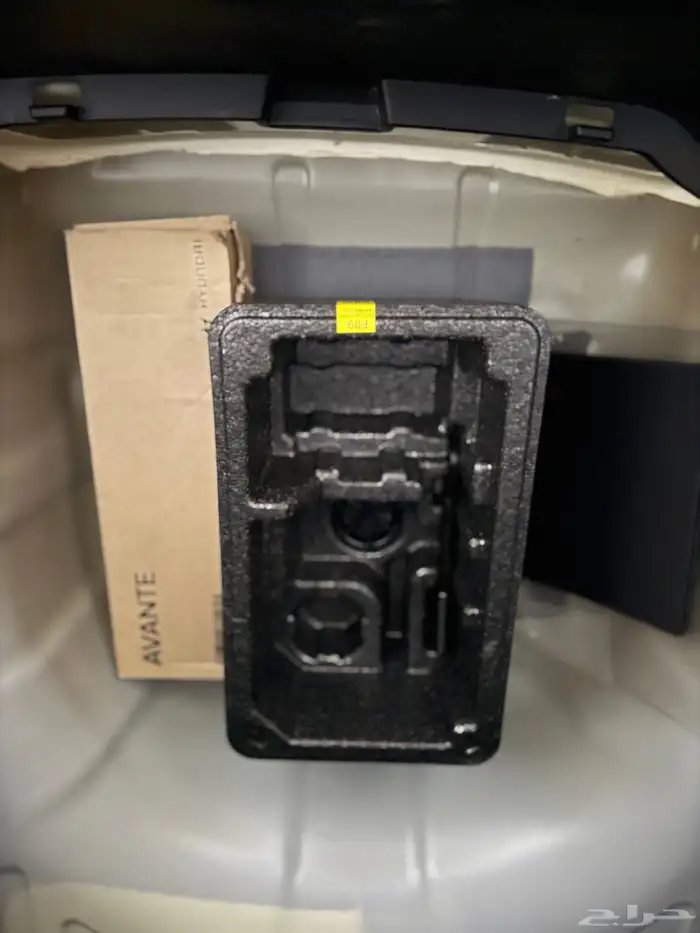 للبيع افانتي بنزين شرط 18