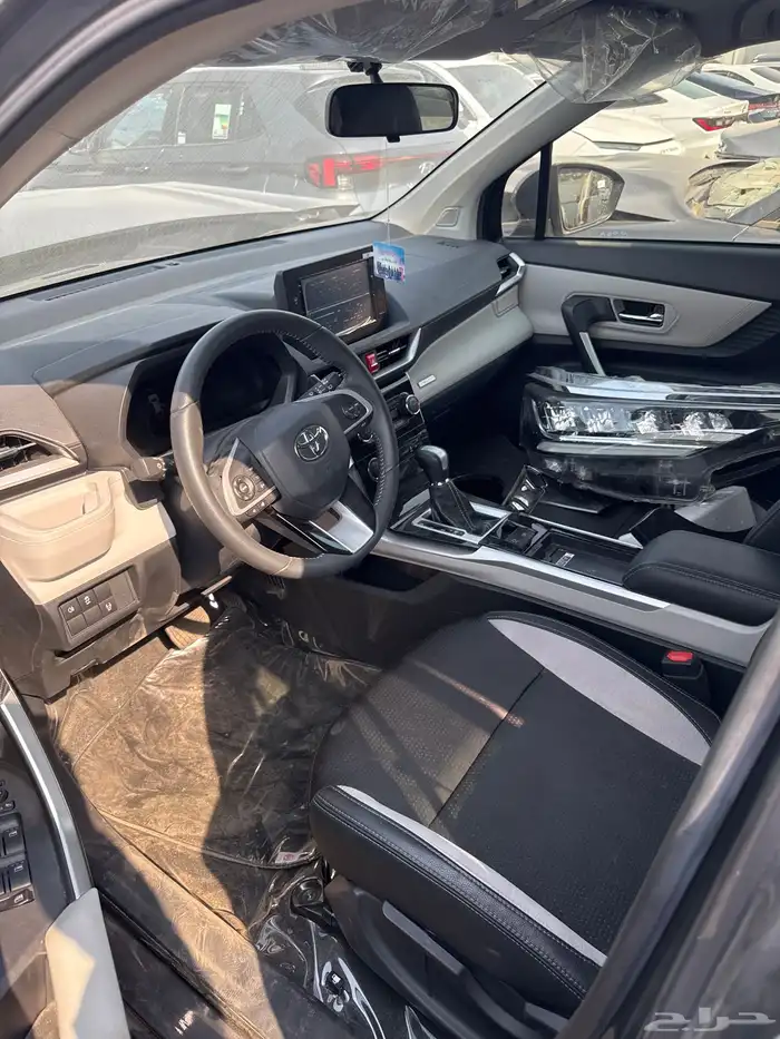 سيارات مصدومه 54