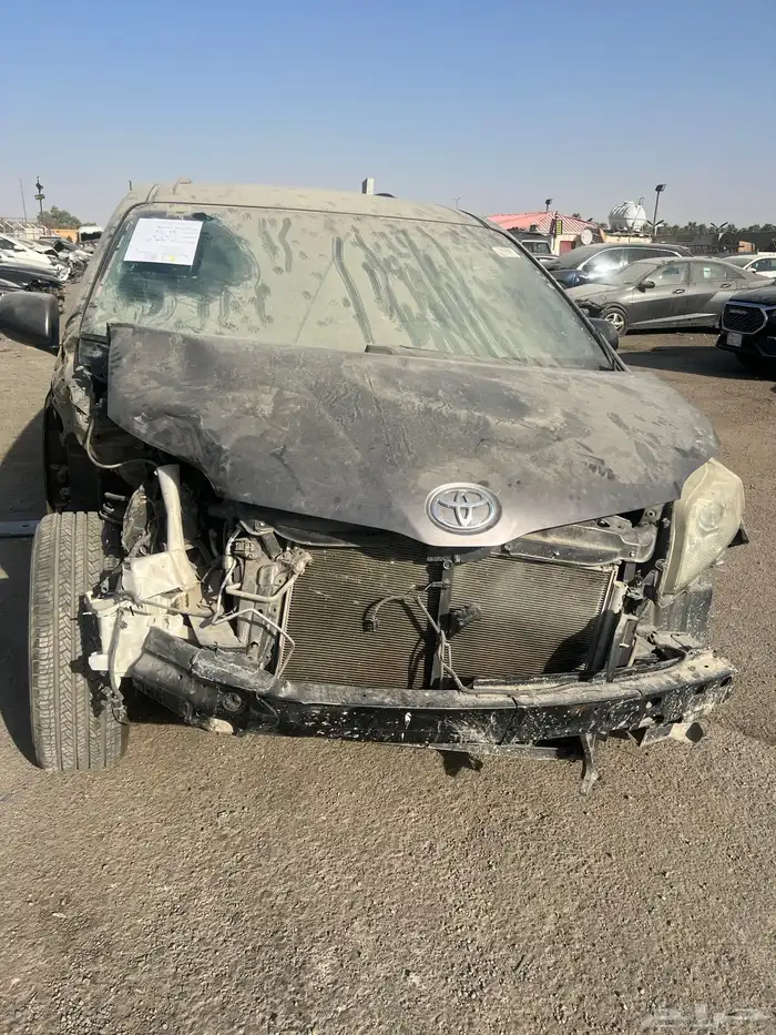 تويوتا سينا 2016 مصدوم 5