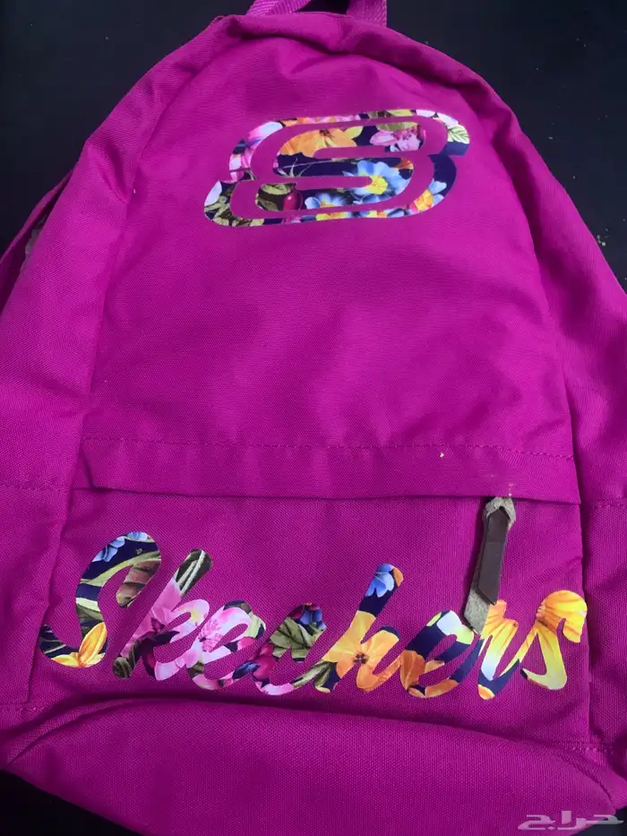 شنطة سكتشرز وشنطة fila للبيع جديده 0