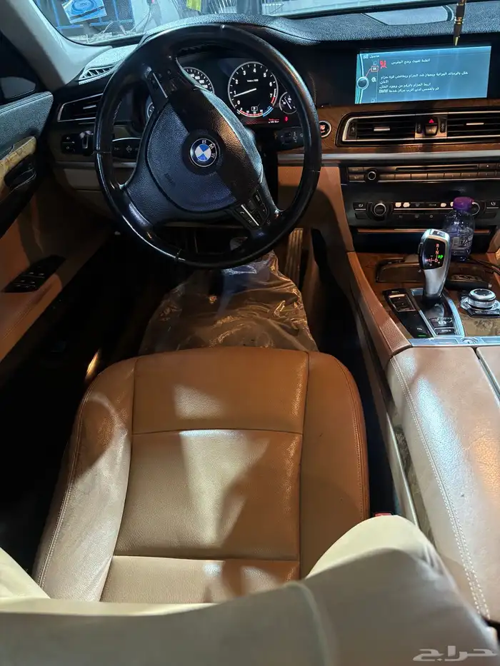 للبيع بي ام دبليو 730 18