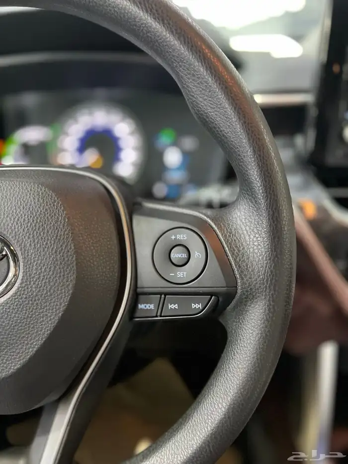 تويوتا   كورولا كروس XLE نص فل هايبرد 2023 جديد 83.000 شامل 15