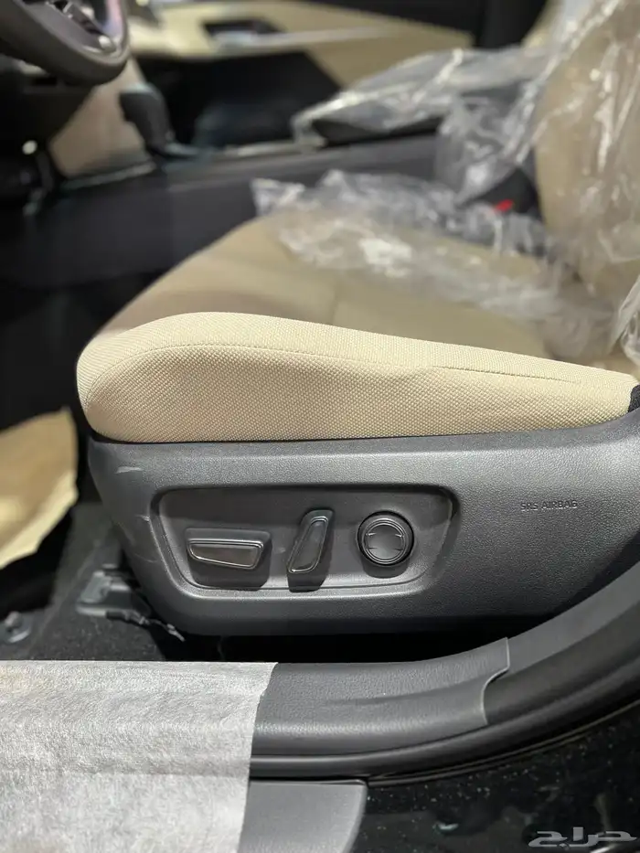 تويوتا   كامري E استاندر بنزين 2025 جديد سعودي 118.450 شامل 10