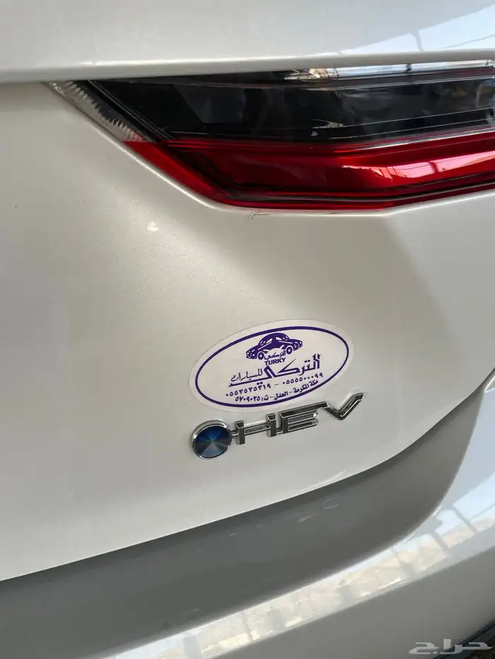 تويوتا كامري هايبرد - استاندر - 2025 4