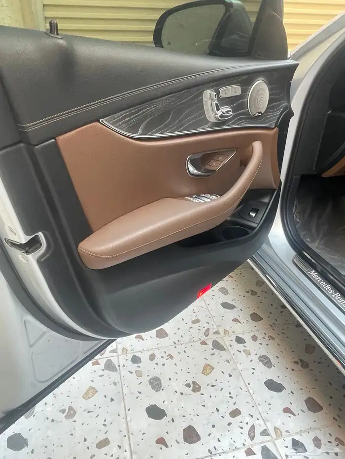 مرسيدس E350 2023 بطاقة جمركية وارد كوريا 25