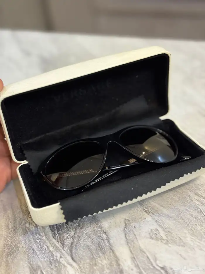 نظارة شمسية فرزاتشي نسائية مستخدم 0