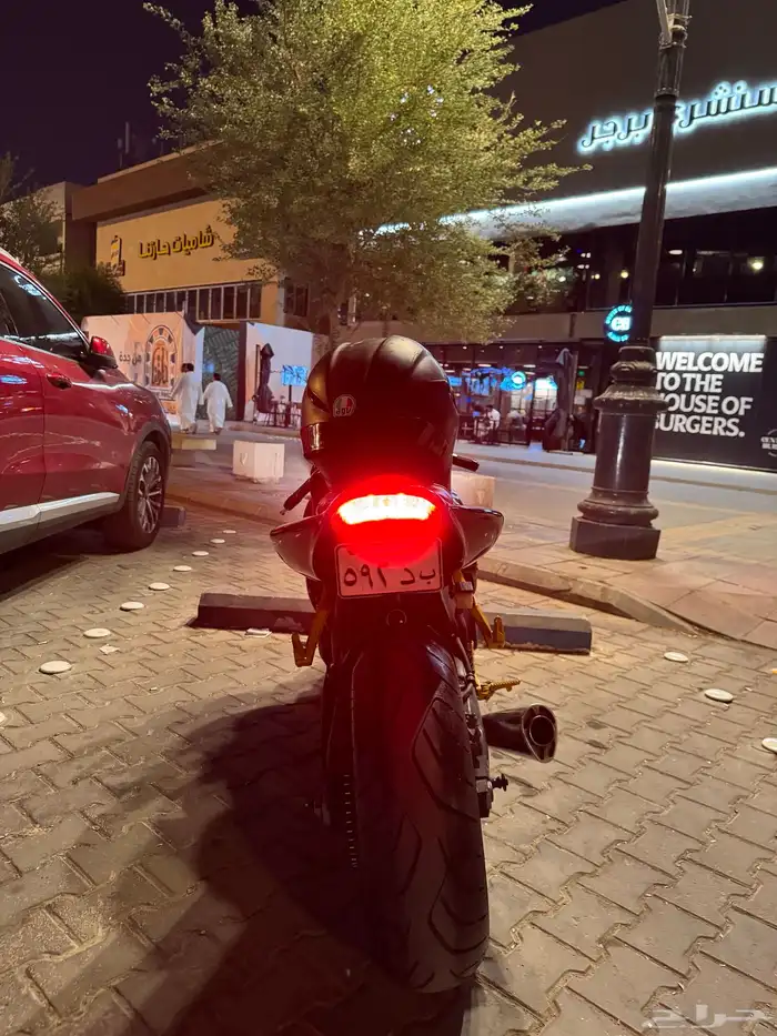 دباب هوندا CBR 1000 للبيع 12