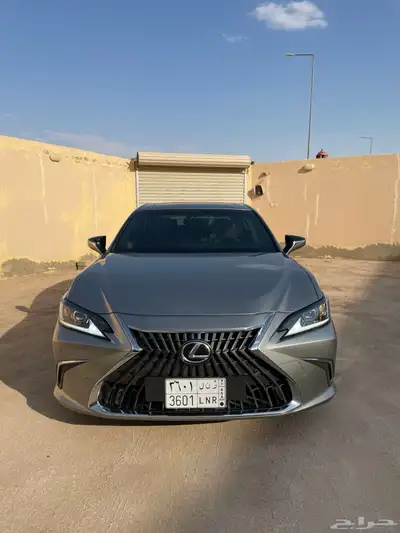 لكزس ES300h 2024 للبيع index