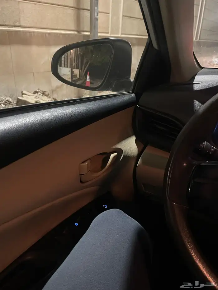 تويتا ياريس 2021 نظيفة 10