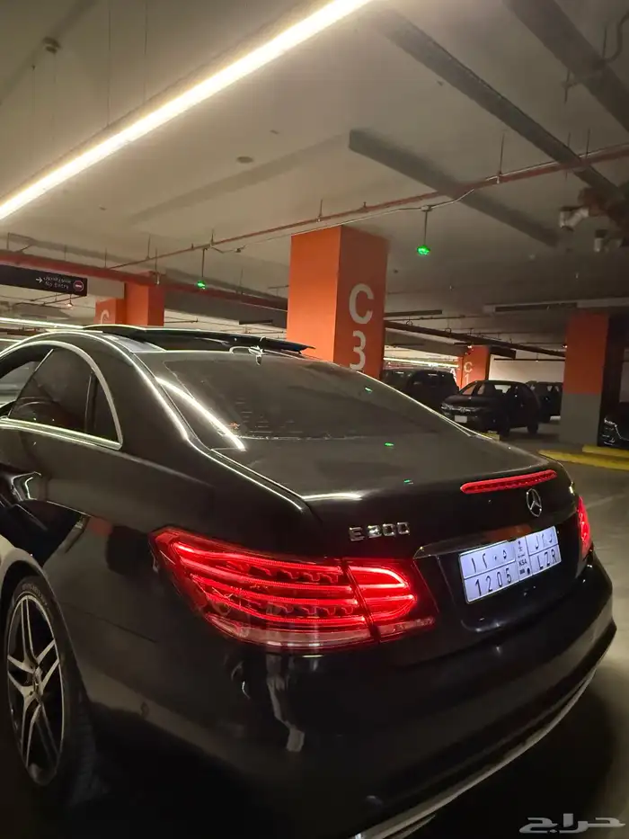 Mercedes E 200 cope AMG 8