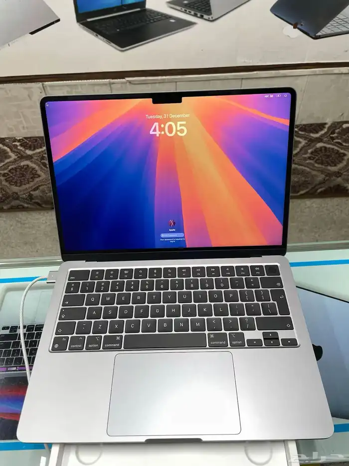ماك بوك M3 بيعه سريعه 4