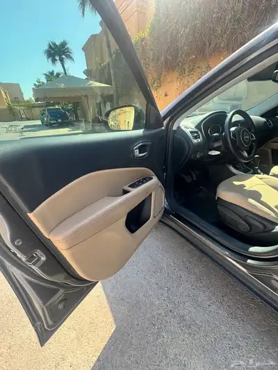 جيب كومباس 2021 نظيف شبة جديد index