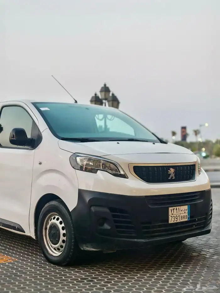 باص فان بيجو ديزل بضاعه 2018 كاش او اقساط 19