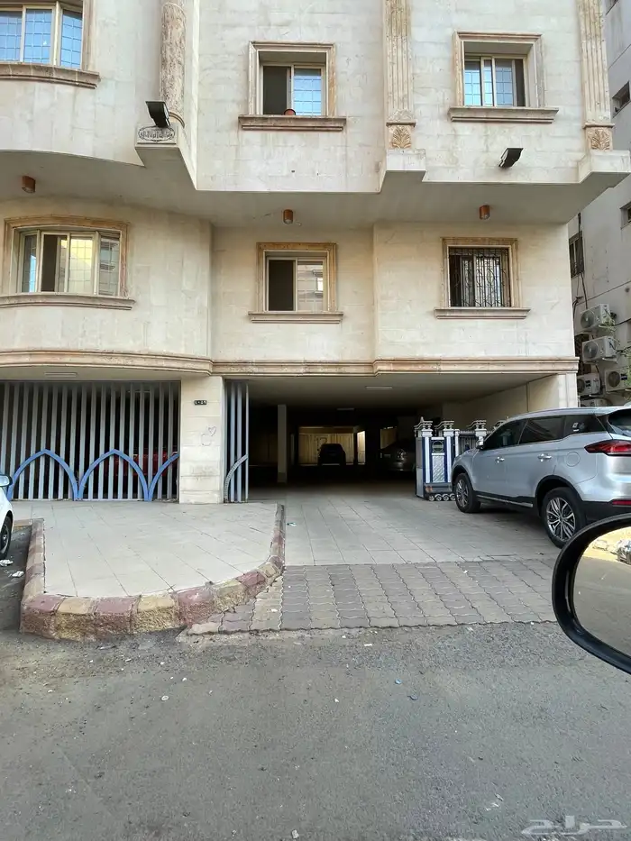 عمارة سكنية 14 شقة للبيع في المدينة المنورة - العريض 3